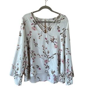 LUSH Nordstrom Long Sleeve Bell Sleeve Crisscross Floral Top Size Large
